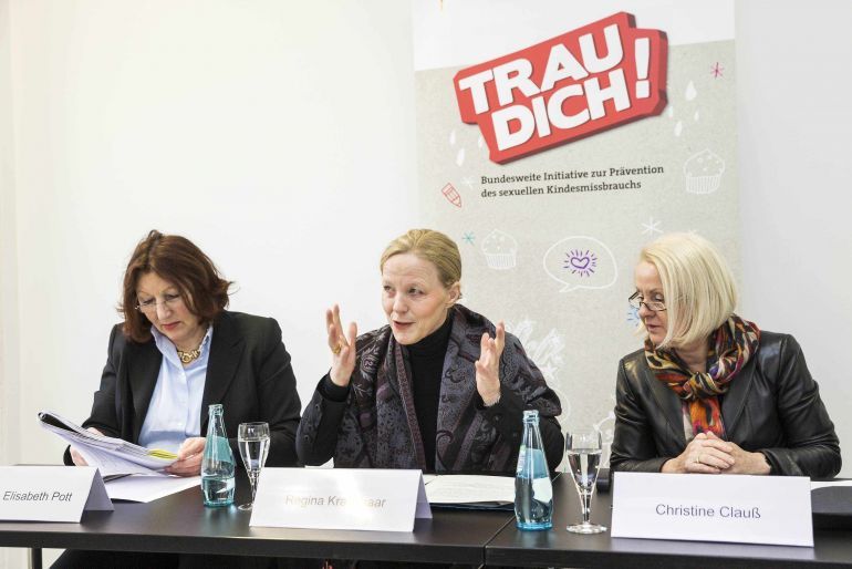 Pressekonferenz und Premiere des Theaterstücks 